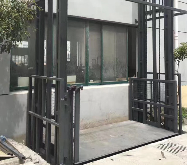 黑龙江导轨式施工升降机助力民生工程提速增效